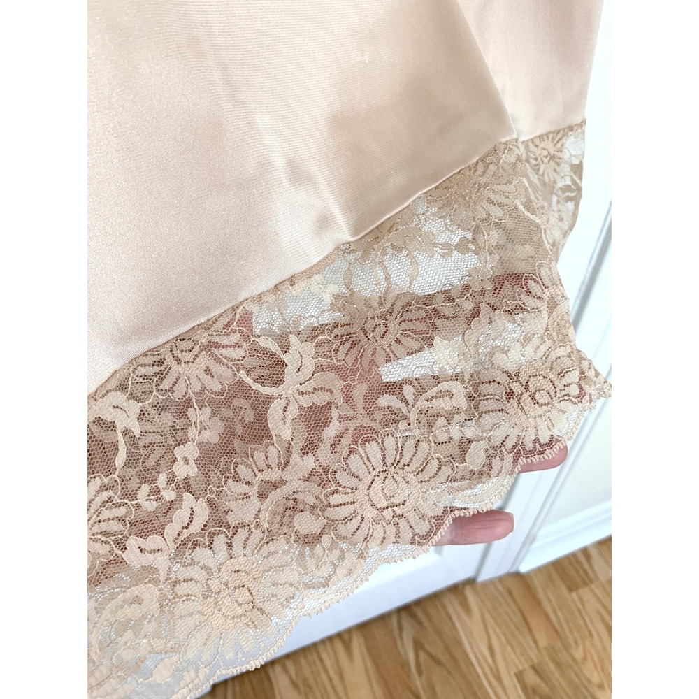 Vassarette Satinessence Half Slip Nude Vintage Lingerie Lace Side Pleat Size M - Picture 4 of 13